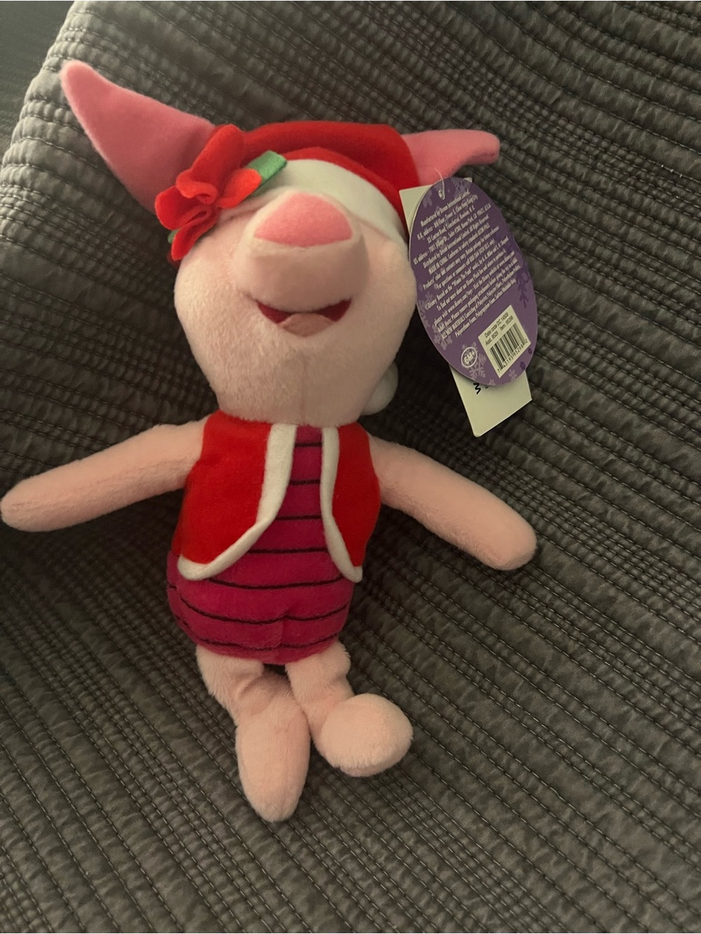 🎄🐷 Disney Piglet Christmas Plush – NWT 🐷🎄